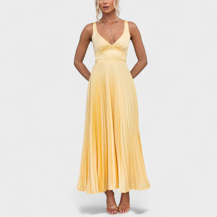 Belucia™ | Vestido largo plisado amarillo con escote en V