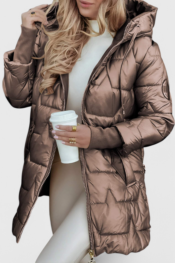 Belucia™ | Abrigo Aislante Acogedor con Capucha