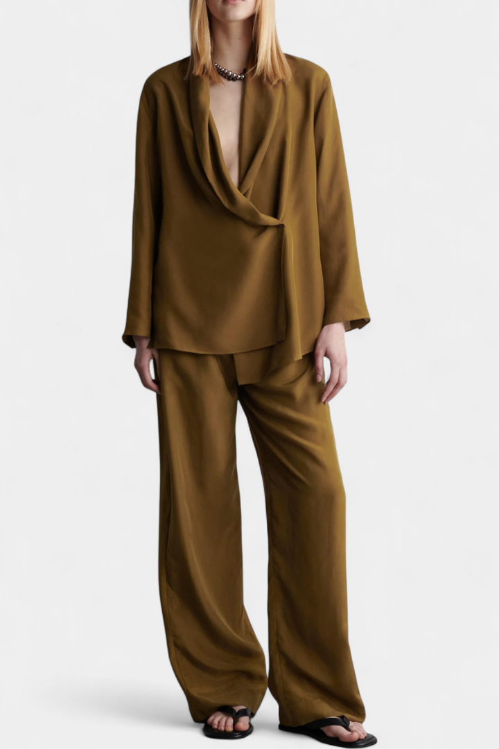 Belucia™ l Conjunto de Blazer con Solapa y Pantalones a Juego